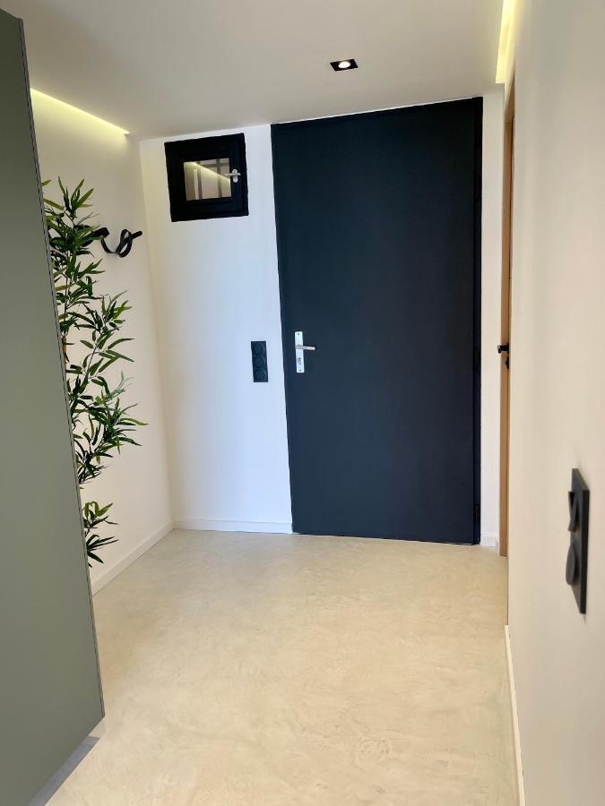 Appartement Neuf Climatise - Vue Mer Saint-Tropez - 50M Plage Et Port - Piscine Gassin Exterior foto